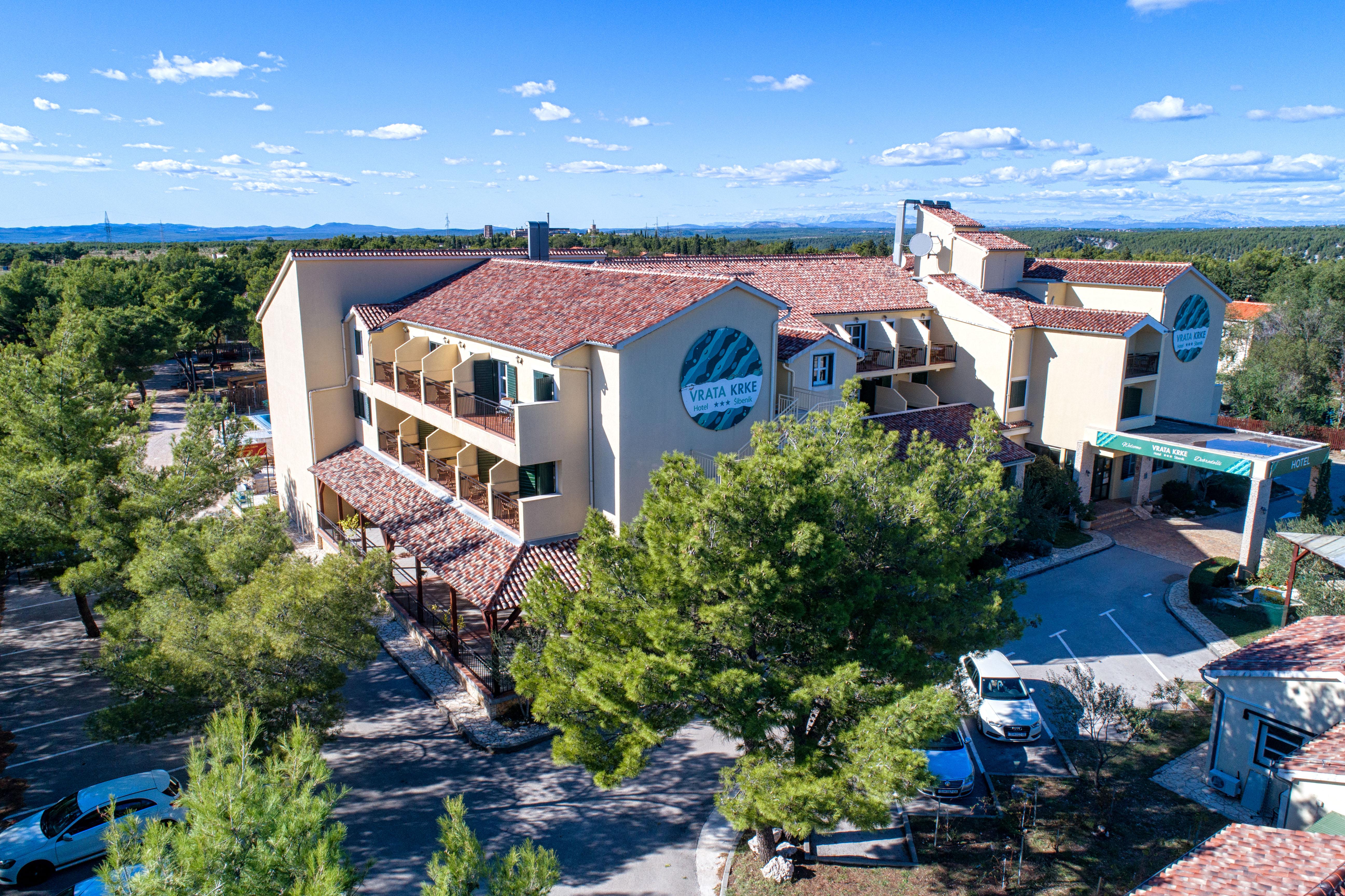 Hotel Vrata Krke Lozovac Esterno foto