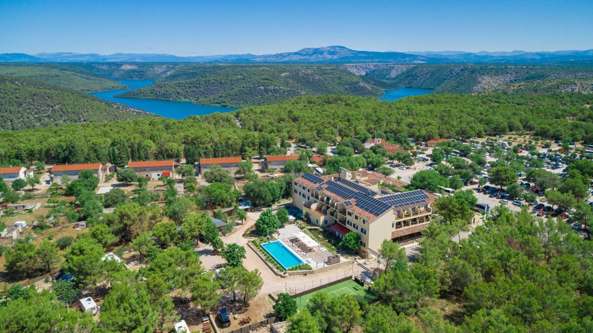 Hotel Vrata Krke Lozovac Esterno foto