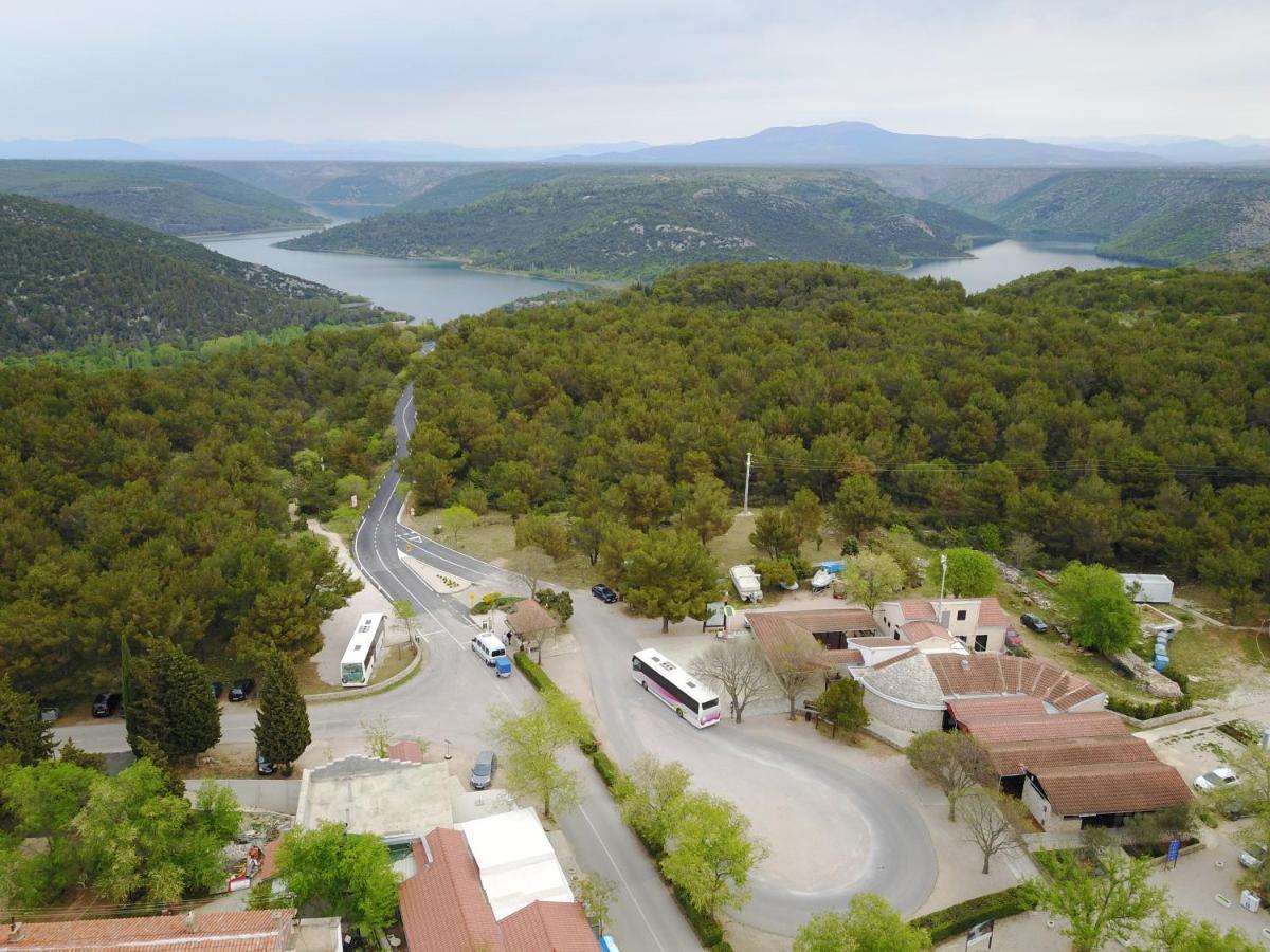 Hotel Vrata Krke Lozovac Esterno foto